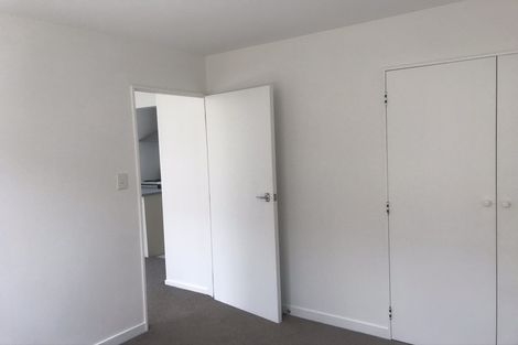 Photo of property in 21/125u Queens Drive, Lyall Bay, Wellington, 6022