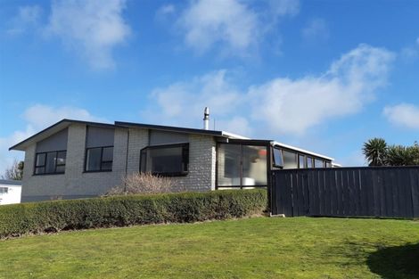 Photo of property in 43 Cassandra Street, Stratford, 4332