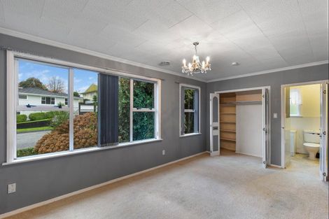 Photo of property in 2 Argyle Avenue, Levin, 5510