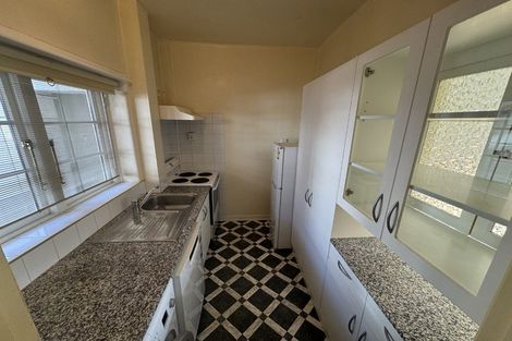 Photo of property in 82 Majoribanks Street, Mount Victoria, Wellington, 6011