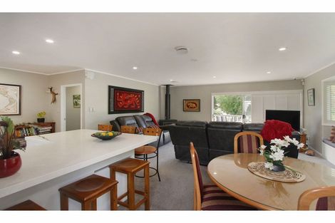 Photo of property in 7 Taynith Place, Glenfield, Auckland, 0629