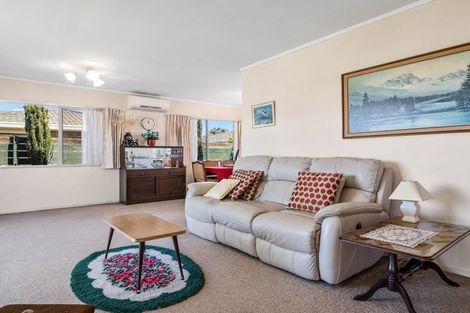 Photo of property in 14 Pemberton Crescent, Greerton, Tauranga, 3112