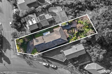 Photo of property in 17 King Charles Drive, Kingsley Heights, Upper Hutt, 5018