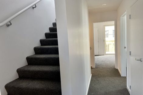 Photo of property in 30u2 Pirie Street, Mount Victoria, Wellington, 6011