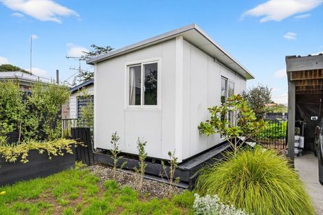 Photo of property in 203a Parkhurst Road, Parakai, 0830