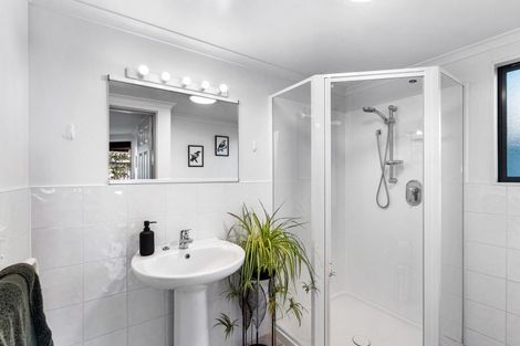 Photo of property in 2 North Terrace, Westshore, Napier, 4110