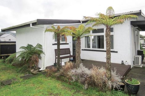 Photo of property in 75 Shiel Street, Reefton, 7830
