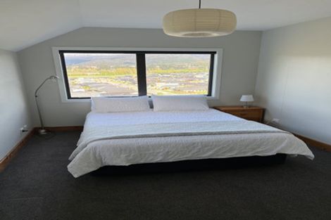 Photo of property in 28 Myles Way, Lower Shotover, Queenstown, 9304