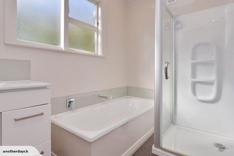 Photo of property in 56 Collins Street, Addington, Christchurch, 8024