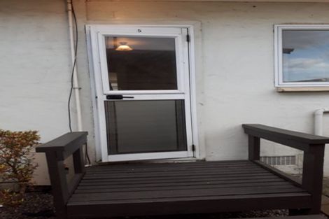 Photo of property in Whitehall Flats, 35unit Malfroy Road, Victoria, Rotorua, 3010