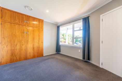 Photo of property in 1 Barker Street, Geraldine, 7930