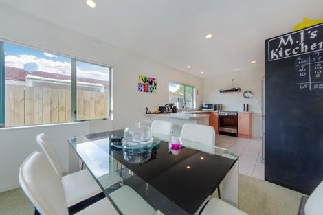 Photo of property in 1b Hindmarsh Street, Henderson, Auckland, 0612