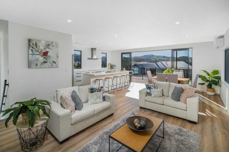 Photo of property in 12 Ngaroma Crescent, Whitianga, 3510