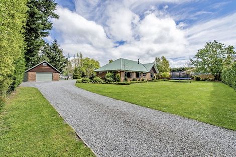 Photo of property in 18 Queen Street, Coalgate, 7673