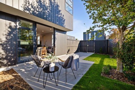 Photo of property in 1/90 Browns Road, St Albans, Christchurch, 8014