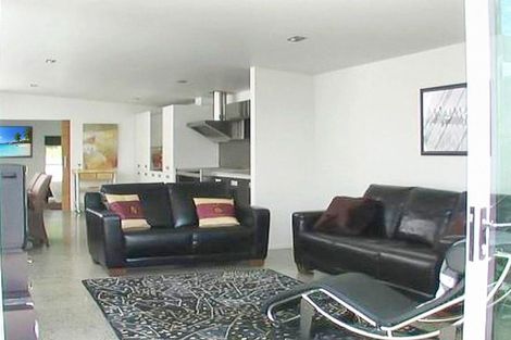 Photo of property in 364 Lake Terrace, Two Mile Bay, Taupo, 3330