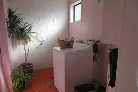 Photo of property in 16 Reeve Street, Foxton, 4814