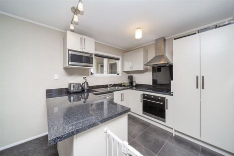 Photo of property in 8 Tawa Street, Hawera, 4610