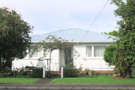 Photo of property in 2/29 James Laurie Street, Henderson, Auckland, 0612