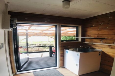 Photo of property in 30 Reeves Road, Pakuranga, Auckland, 2010
