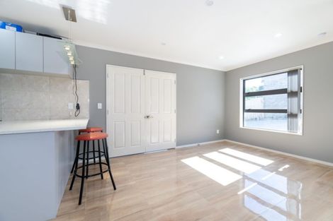 Photo of property in 5a Gordon Road, Papatoetoe, Auckland, 2025