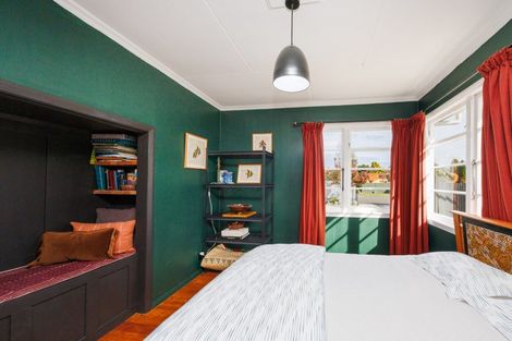 Photo of property in 35 Collingwood Street, Hokowhitu, Palmerston North, 4410