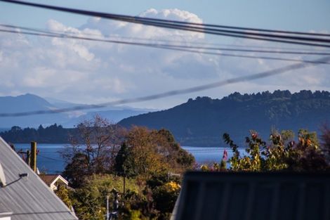 Photo of property in 10 Sunset Street, Hilltop, Taupo, 3330
