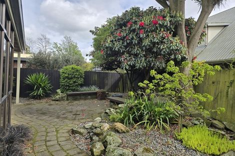 Photo of property in 8a Ludecke Place, Sockburn, Christchurch, 8042
