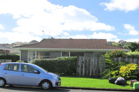 Photo of property in 2/22 Hattaway Avenue, Bucklands Beach, Auckland, 2012