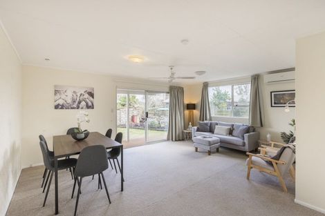 Photo of property in 5 Larch Grove, Paraparaumu, 5032
