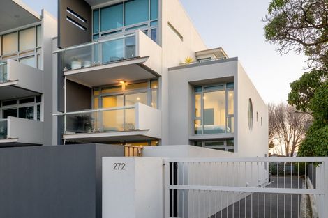 Photo of property in 5/272 Marine Parade, New Brighton, Christchurch, 8061