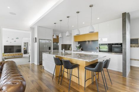 Photo of property in 38 Hawthorne Lane, Kingseat, Papakura, 2580