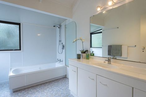 Photo of property in 51 George Point Road, Onerahi, Whangarei, 0110