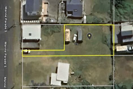 Photo of property in 21a Marine Parade South, Foxton Beach, Foxton, 4815