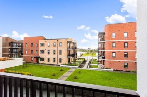 Photo of property in 114/81 Mapou Road, Hobsonville, Auckland, 0616