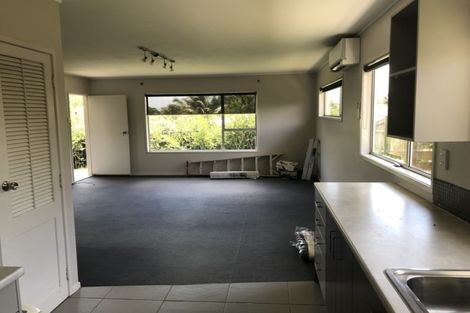 Photo of property in 1/14 Amberley Avenue, Te Atatu South, Auckland, 0610