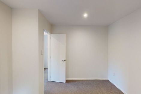 Photo of property in 25f2 Kitchener Terrace, Johnsonville, Wellington, 6037