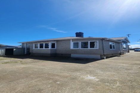 Photo of property in 308 Massey Road, Mangere East, Auckland, 2024