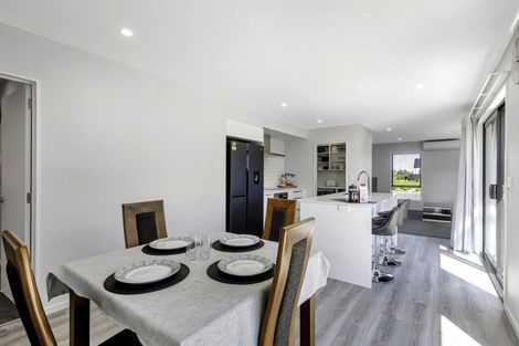 Photo of property in 32 Kestrel Street, Rolleston, 7615