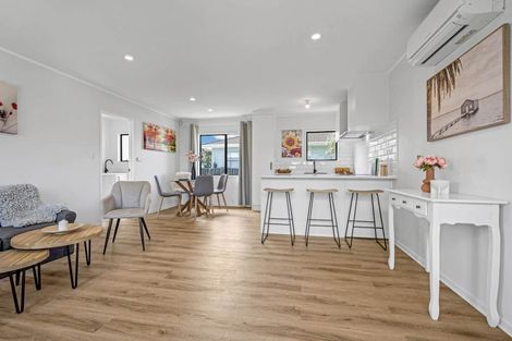 Photo of property in 1/17 Kent Road, Manurewa, Auckland, 2102