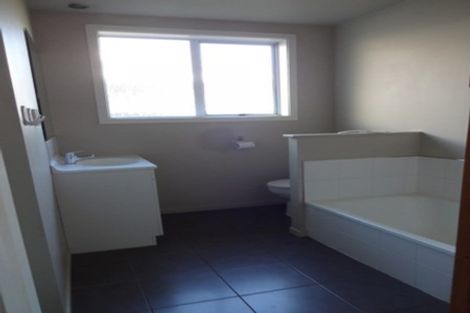 Photo of property in 81 Queen Street, Westport, 7825