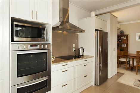 Photo of property in 10 Garden Terrace, Devonport, Auckland, 0624