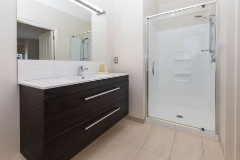 Photo of property in 141 Centaurus Road, Saint Martins, Christchurch, 8022