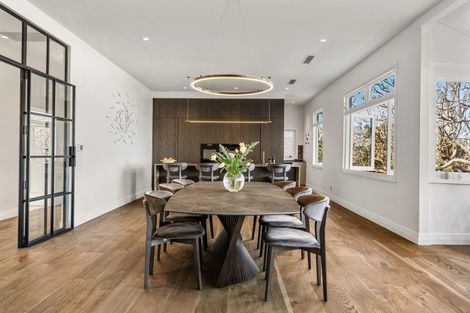 Photo of property in 19 Kerr Street, Devonport, Auckland, 0624