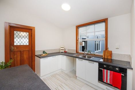 Photo of property in 972 Tremaine Avenue, Roslyn, Palmerston North, 4414