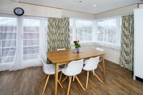 Photo of property in 30 Coddington Crescent, Masterton, 5810