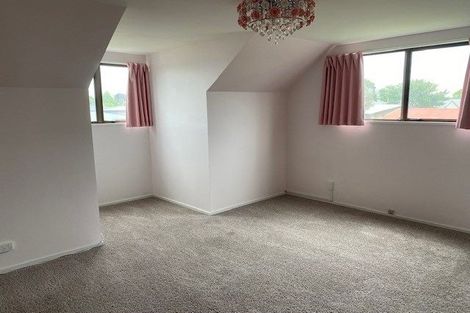 Photo of property in 7 Rhyl Place, Bryndwr, Christchurch, 8053