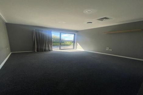 Photo of property in 74 Muller Road, Blenheim, 7201