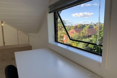 Photo of property in 1/16 Willis Street, Torbay, Auckland, 0630