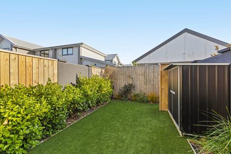 Photo of property in 12/231 Marine Parade, New Brighton, Christchurch, 8061